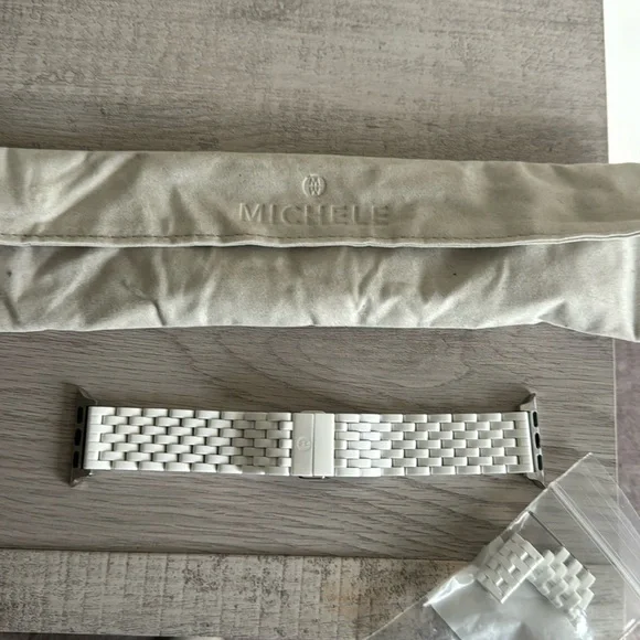 ❤️Gorgeous EUC Michele CERAMIC white Apple Watch band❤️ 38/40/41/42mm and 42/44/45/46/49mm Stainless Bracelet Band  main image 3